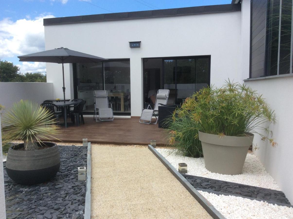 Maison Contemporaine A Caudan Luaran gambar